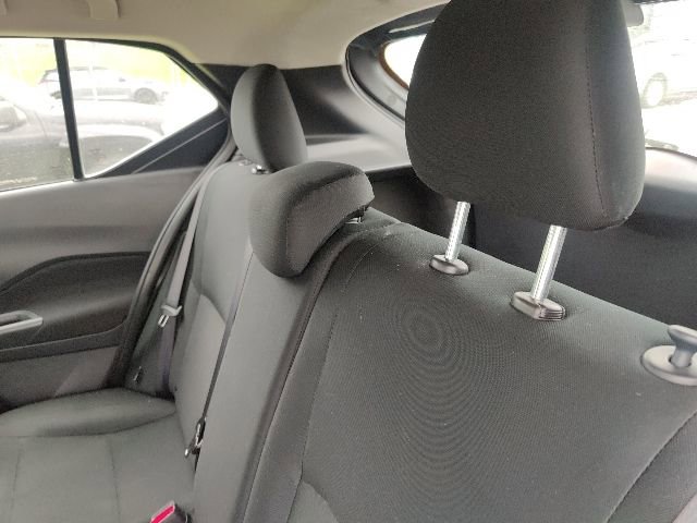 Used 2024 Nissan Kicks S image 18