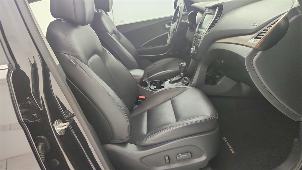Used 2018 Hyundai Santa Fe Limited image 35