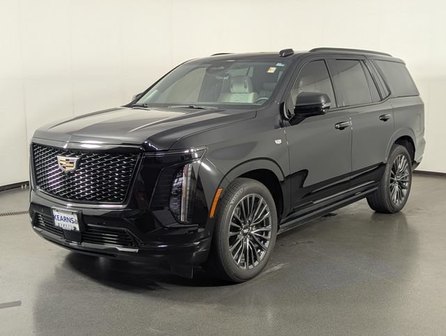 Used 2025 Cadillac Escalade Sport Platinum w/ LPO, Floor Liner Package AWD/4WD image 4
