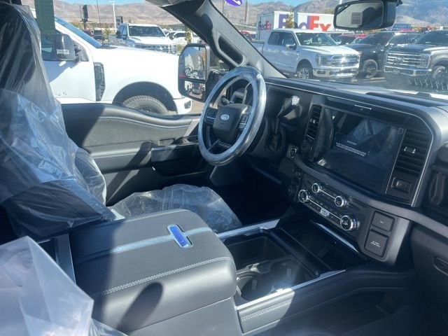 New 2026 Ford F450 Platinum image 5