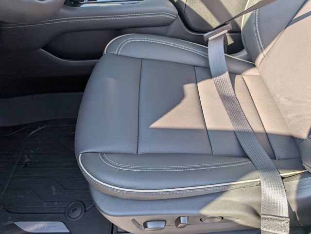 New 2026 GMC Yukon XL Elevation AWD/4WD image 22
