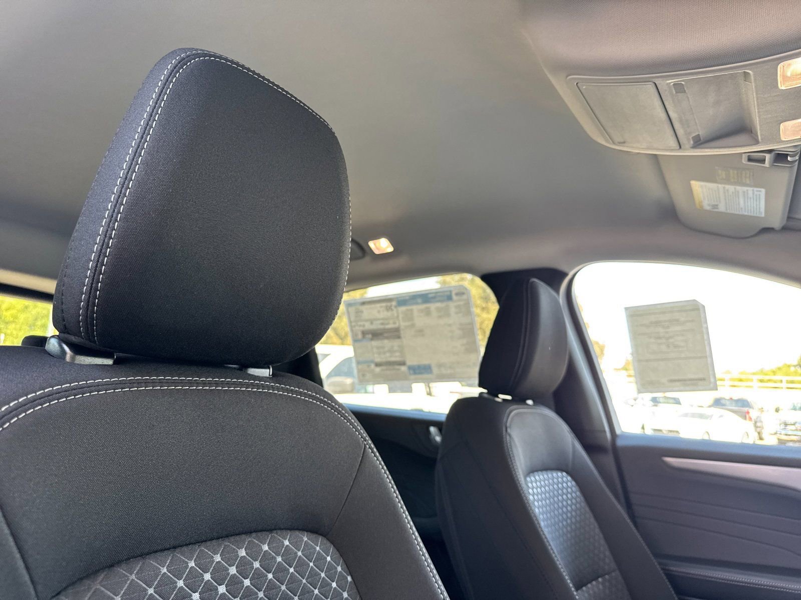 New 2025 Ford Escape Active w/ Active Premium Tech Pack image 18