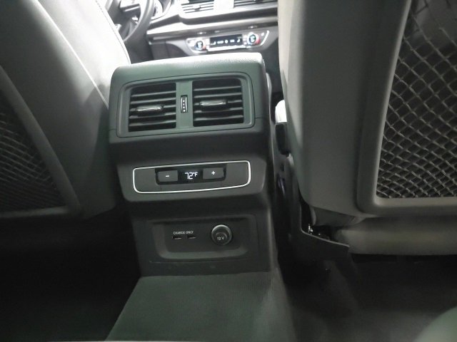 Used 2022 Audi SQ5 Premium Plus image 9