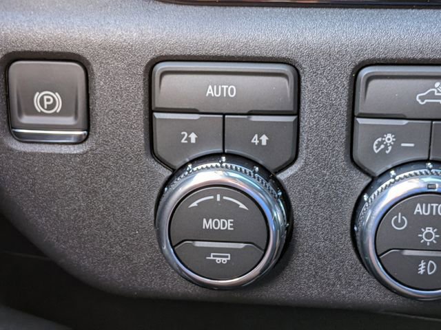 New 2026 GMC Sierra 1500 Elevation w/ LPO, Elevation Black Package image 26