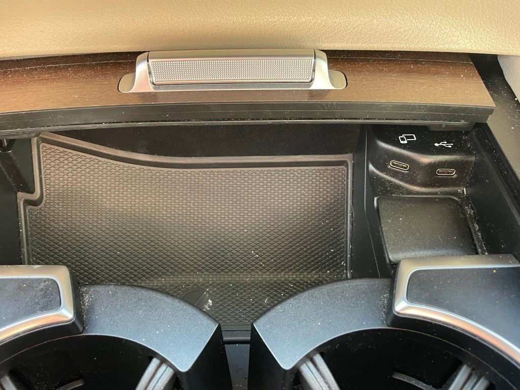 Used 2022 Mercedes-Benz GLS 450 4MATIC image 44