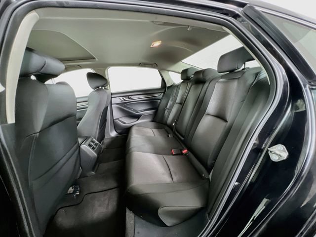 Used 2018 Honda Accord EX image 26