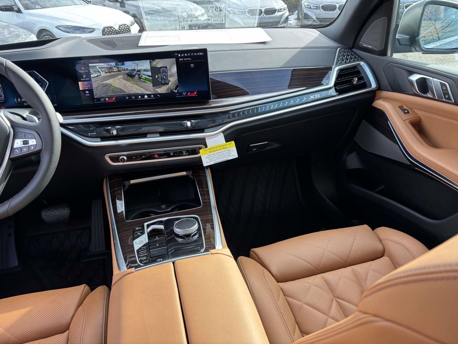 New 2026 BMW X5 xDrive40i w/ Climate Comfort Package image 32