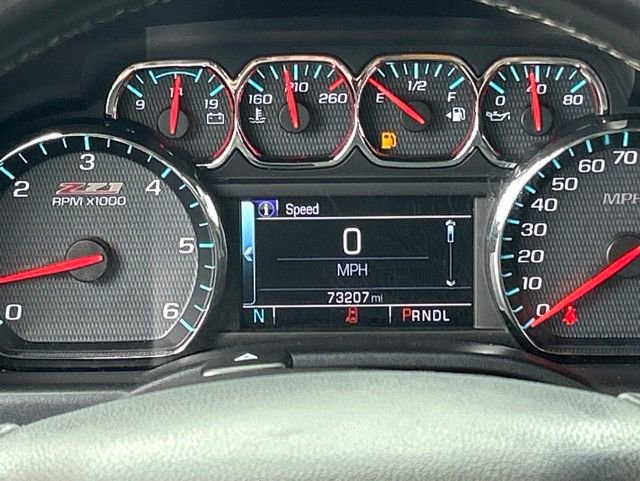 Used 2018 Chevrolet Silverado 1500 LT w/ Midnight Edition AWD/4WD image 16