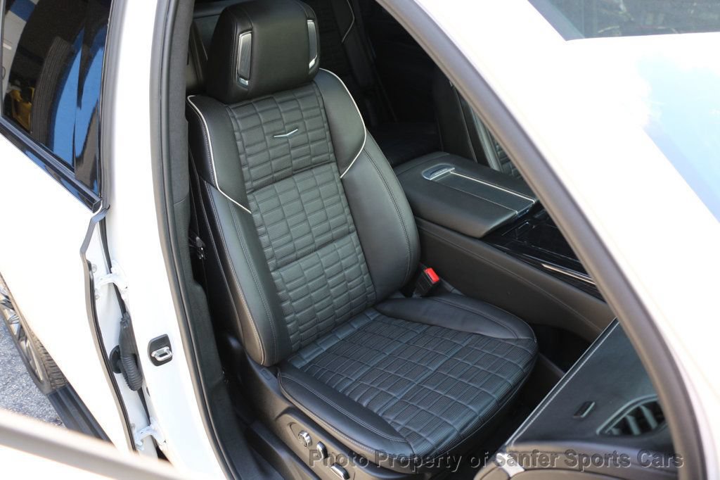 Used 2023 Cadillac Escalade V AWD/4WD image 31