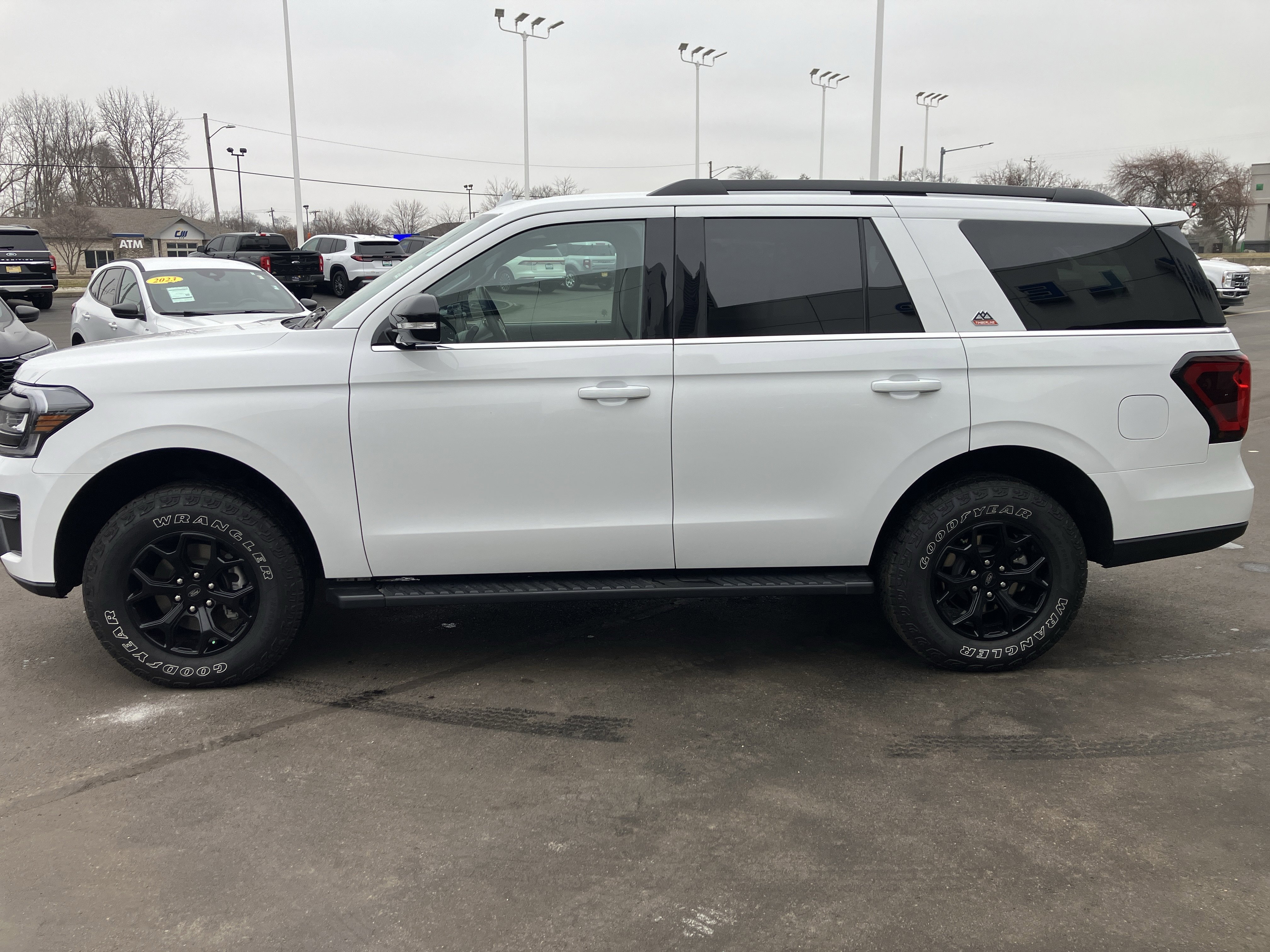 Used 2024 Ford Expedition Timberline image 4