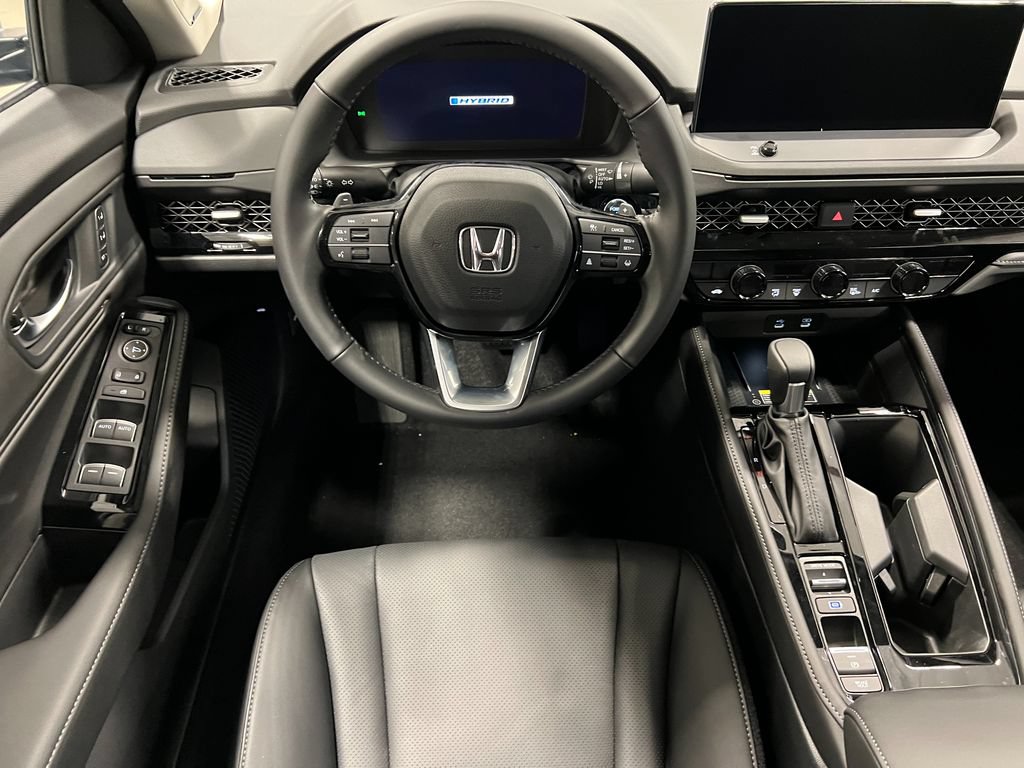 Used 2024 Honda Accord Touring image 19