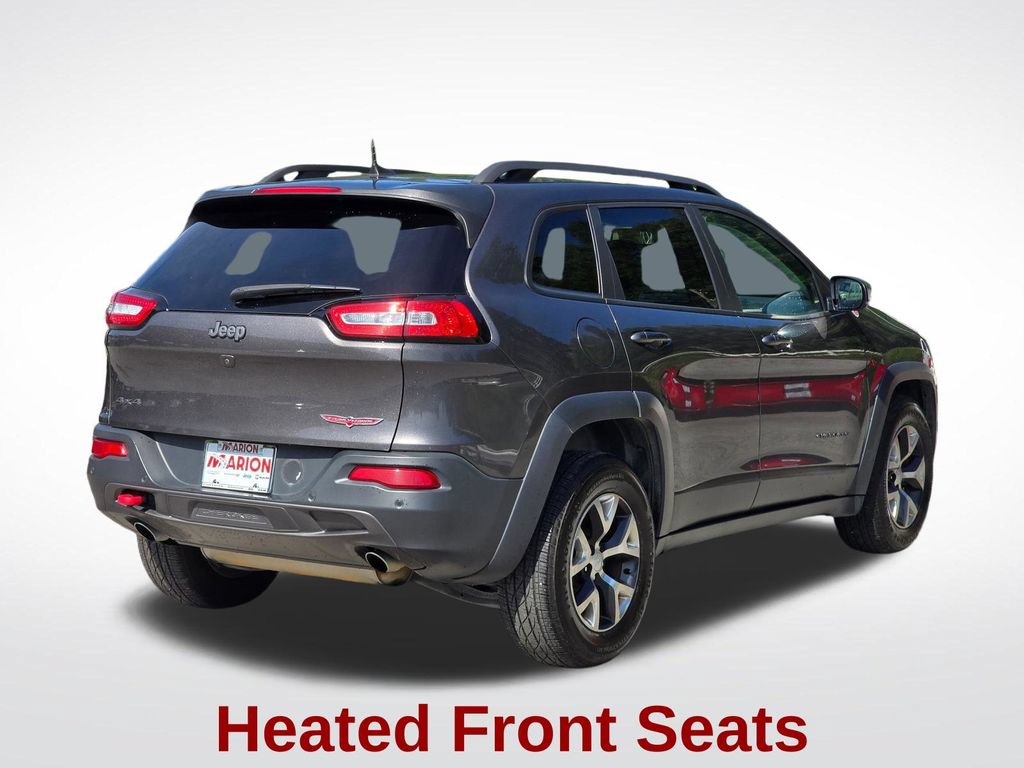 Used 2018 Jeep Cherokee Trailhawk w/ Cold Weather Group AWD/4WD image 15