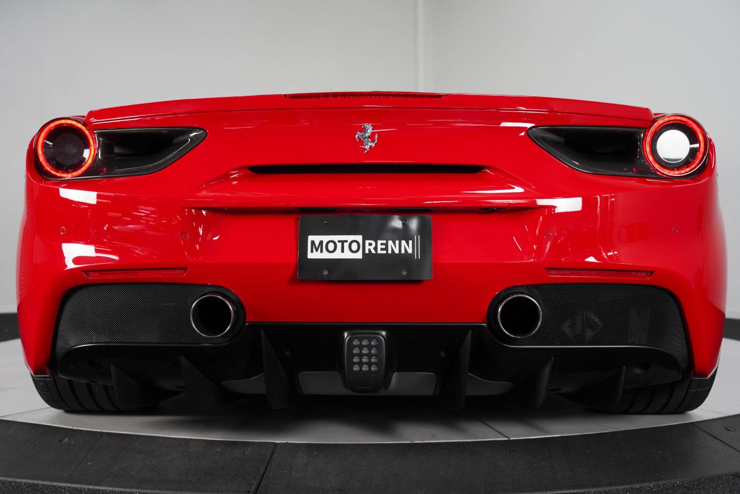 Used 2017 Ferrari 488 GTB RWD image 24