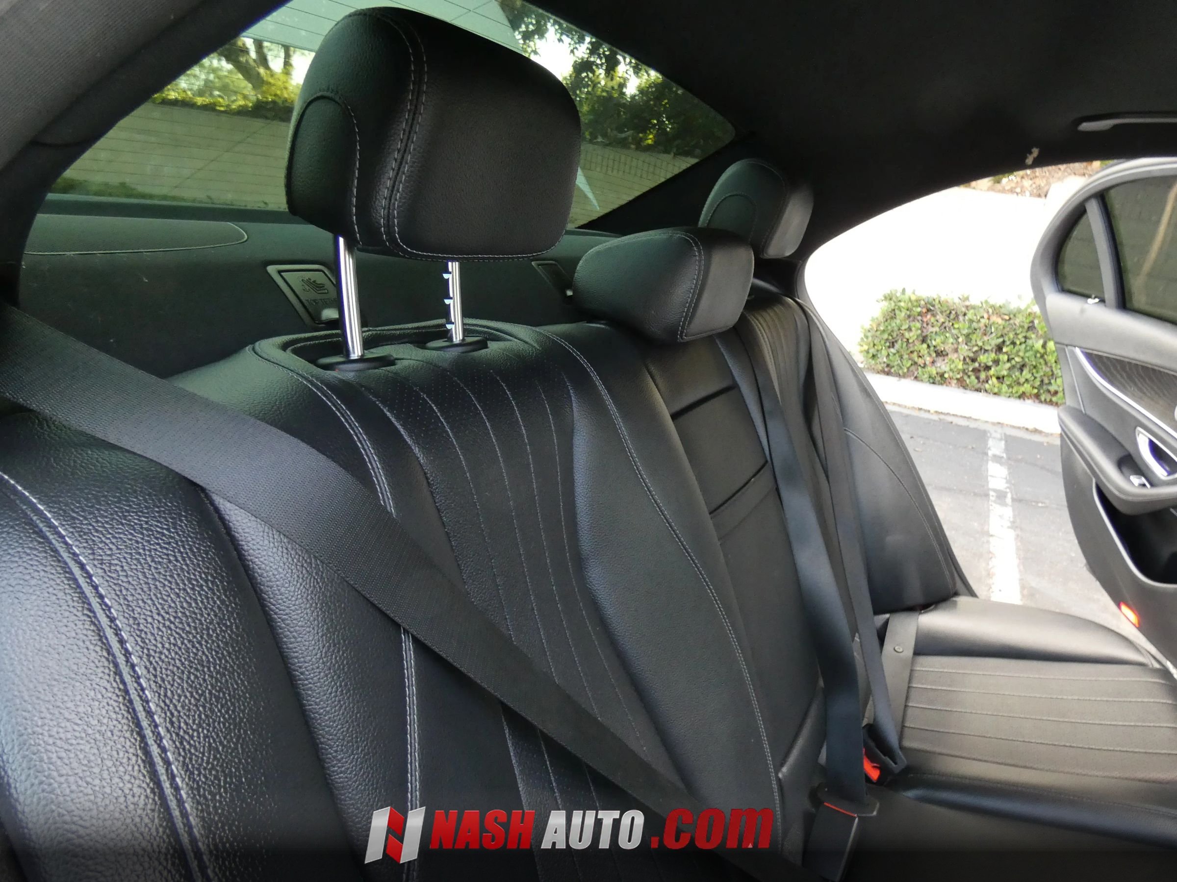 Used 2022 Mercedes-Benz E 350 Sedan image 38