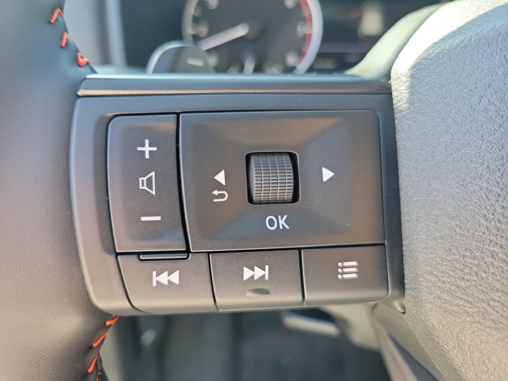 New 2026 Nissan Rogue SV AWD/4WD image 28