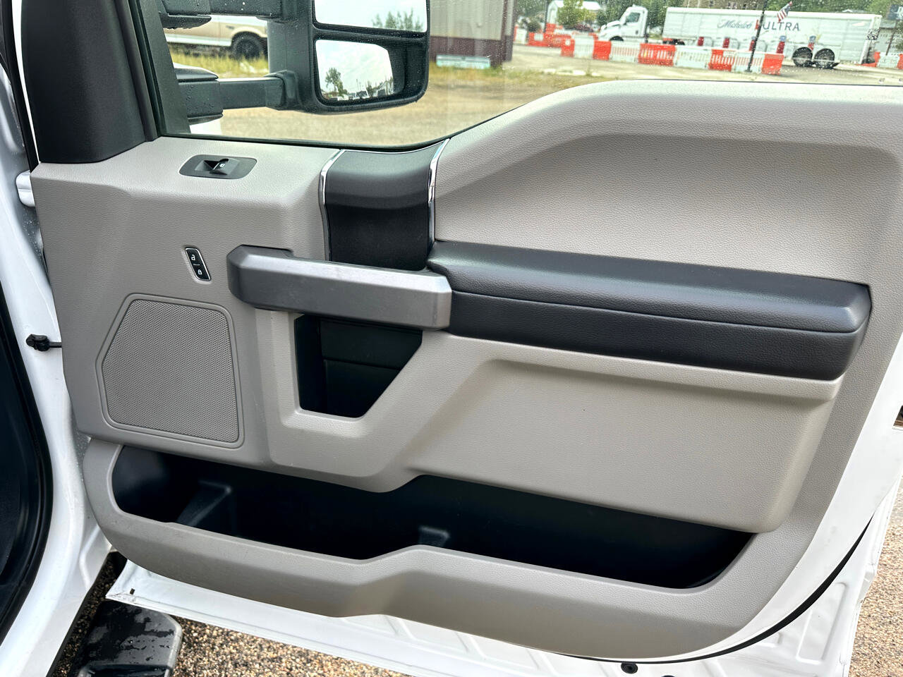 Used 2020 Ford F550 4x4 Crew Cab Super Duty image 25