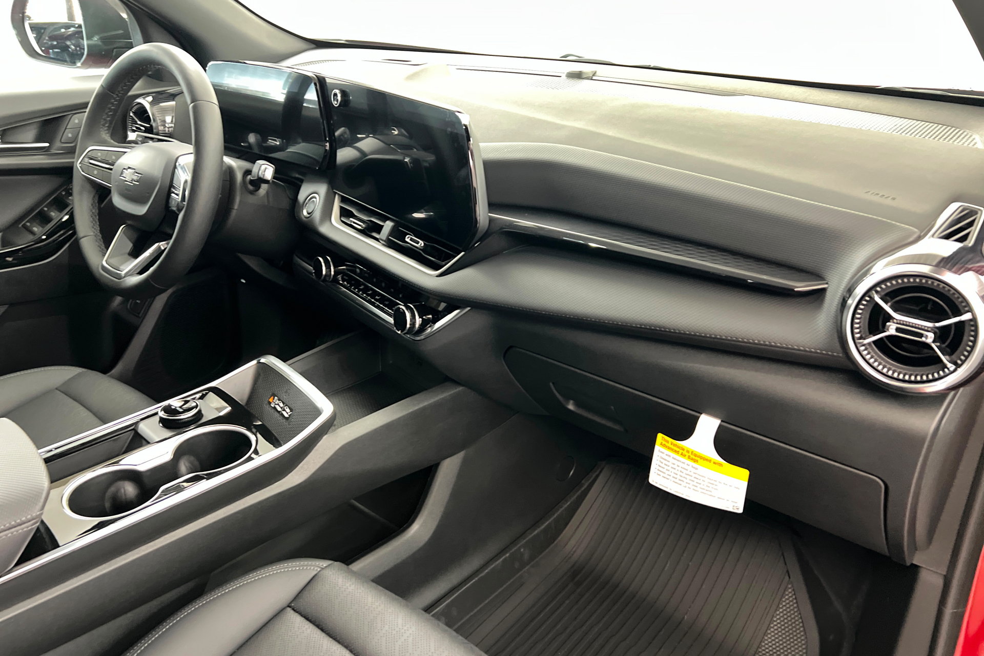 New 2026 Chevrolet Equinox LT w/ Convenience Package II AWD/4WD image 25