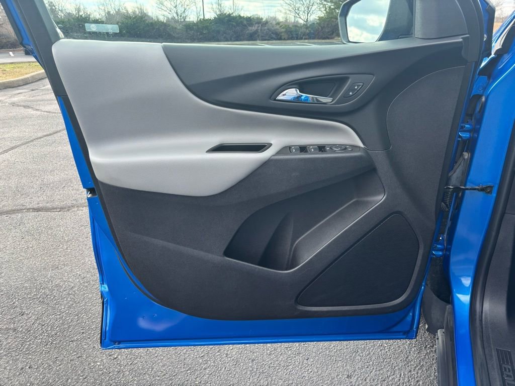 Used 2024 Chevrolet Equinox LS w/ LS Convenience Package image 12