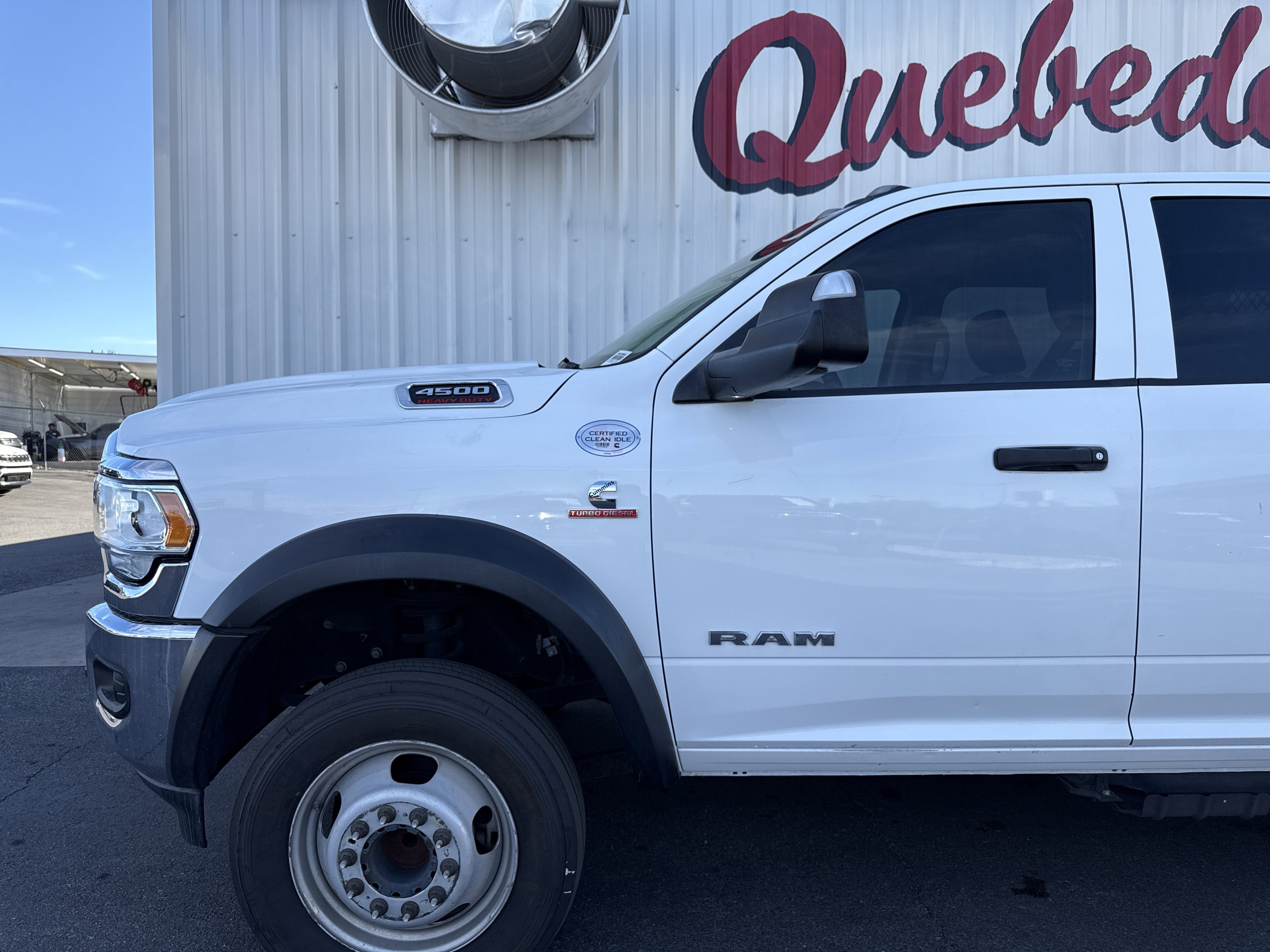 Used 2020 RAM 4500 Tradesman w/ Chrome Appearance Group image 13