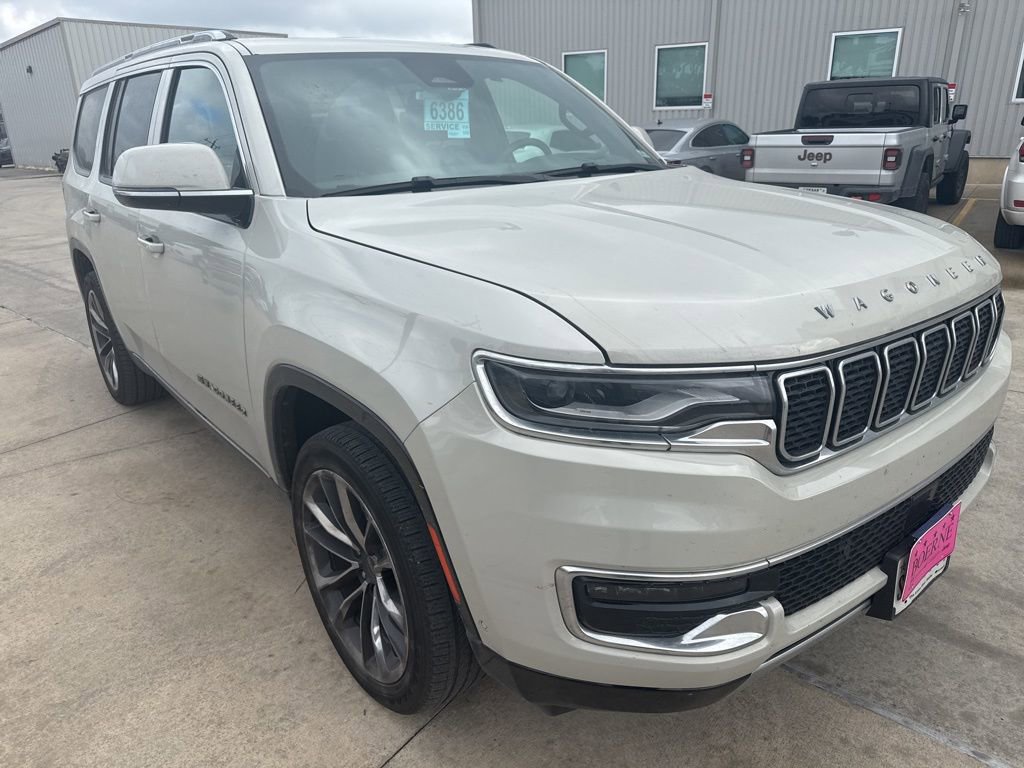 Used 2022 Jeep Wagoneer Series III w/ Premium Group I image 25