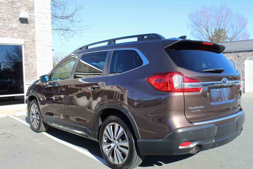 Used 2019 Subaru Ascent Limited image 10