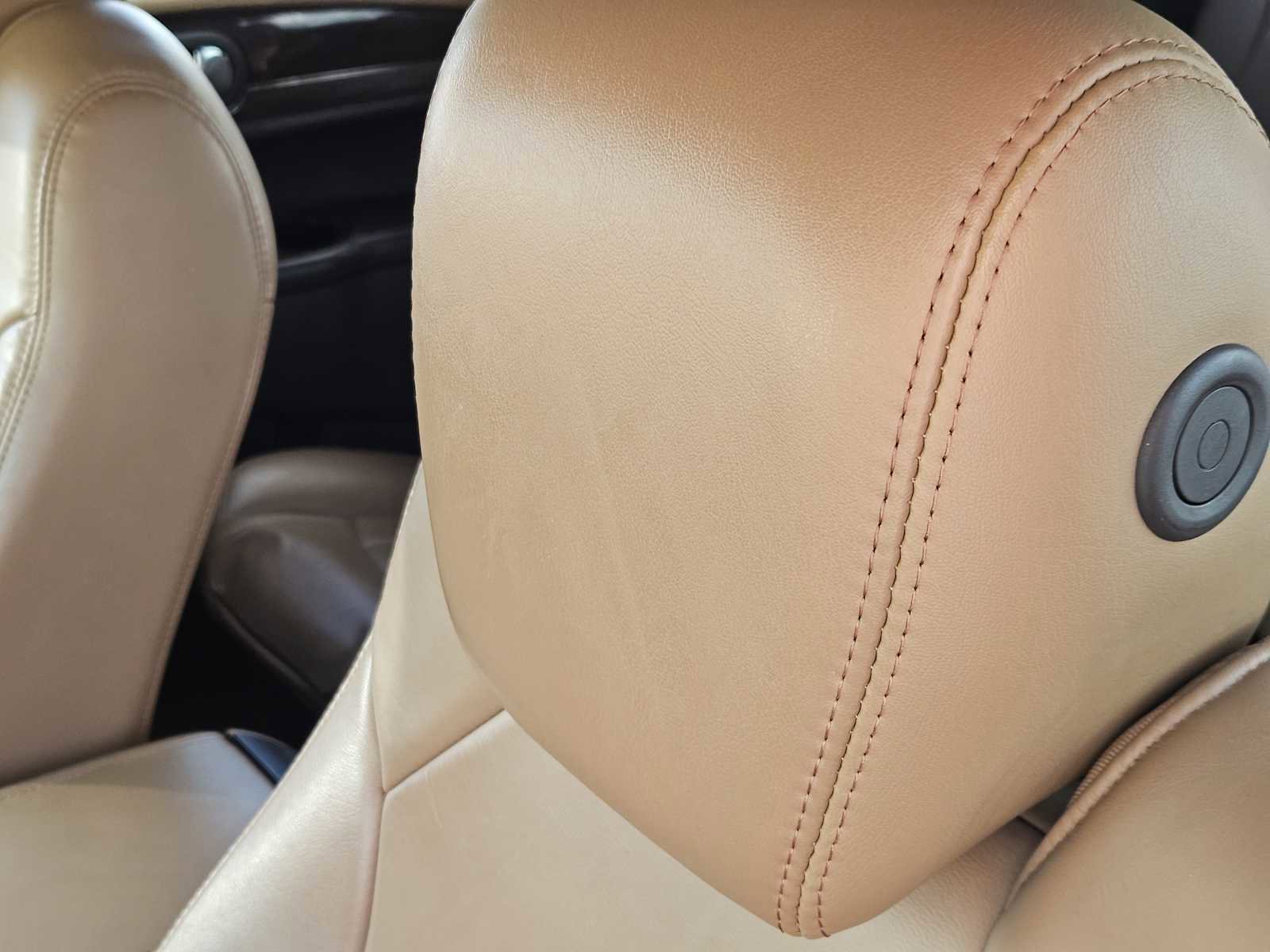 Used 2015 Buick Enclave Leather image 15