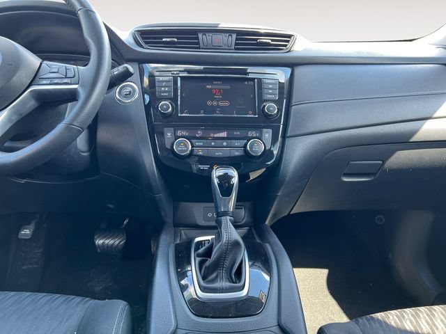 Used 2019 Nissan Rogue SV FWD image 9