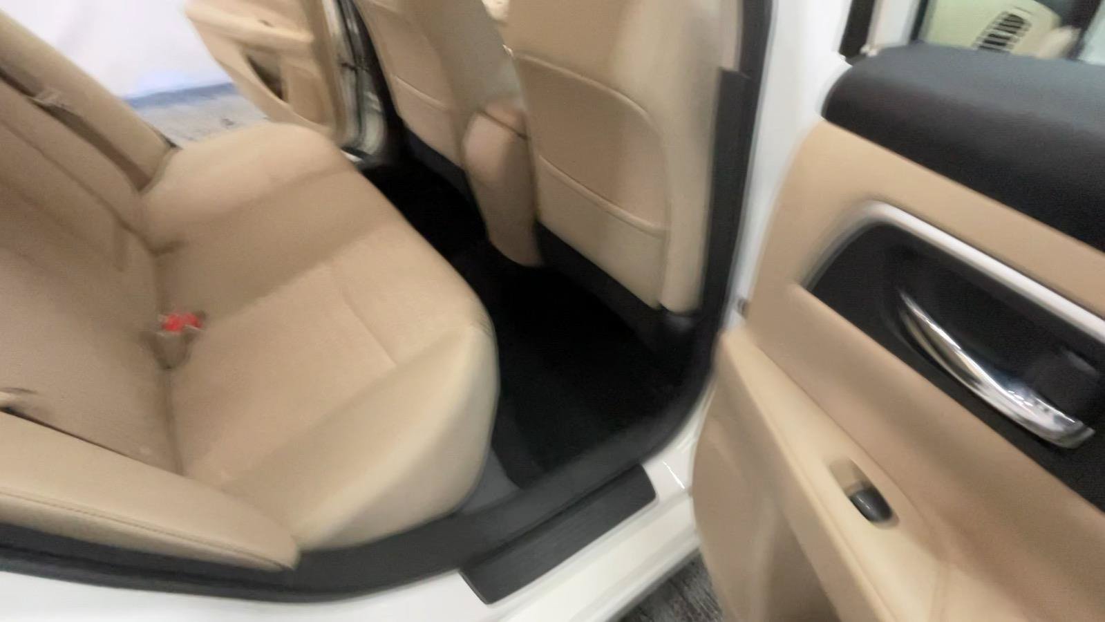 Used 2017 Nissan Altima 2.5 SV FWD image 25