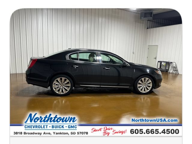 Used 2013 Lincoln MKS AWD image 6