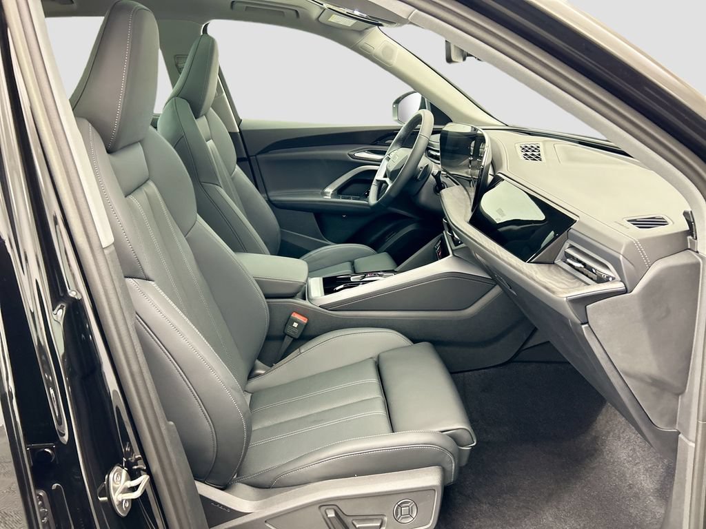 Used 2025 Audi Q5 Premium Plus AWD/4WD image 19