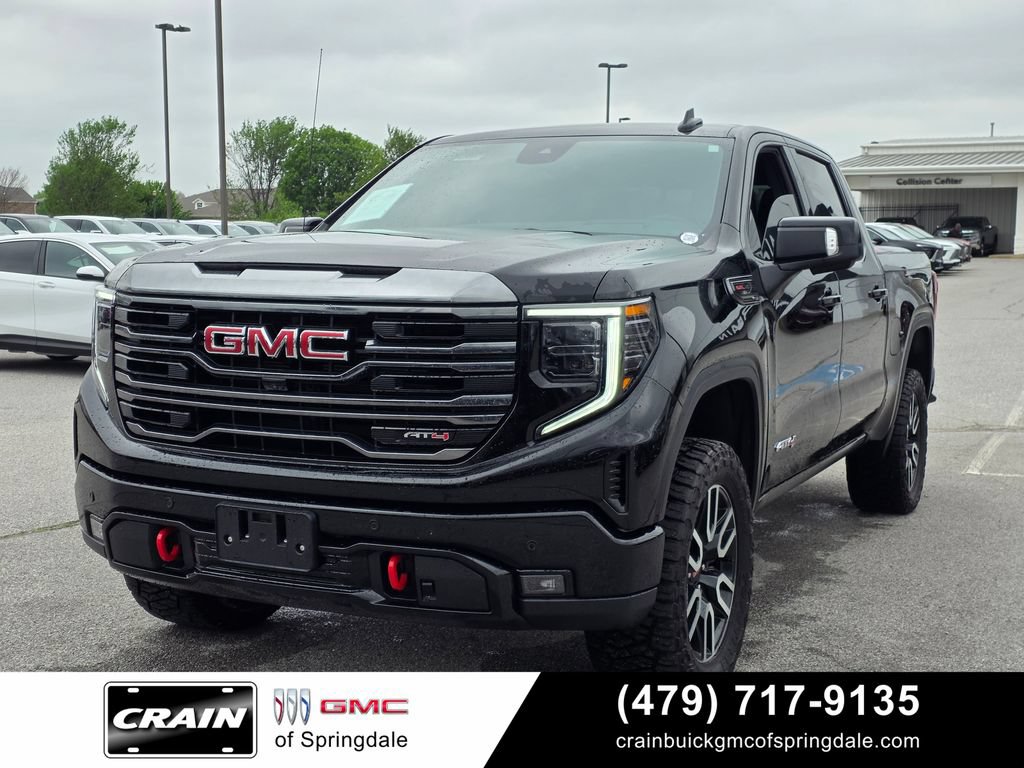 Used 2024 GMC Sierra 1500 AT4 w/ Technology Package AWD/4WD image 3