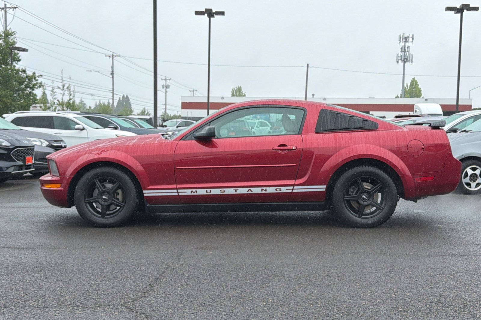 Used 2005 Ford Mustang Premium RWD image 9