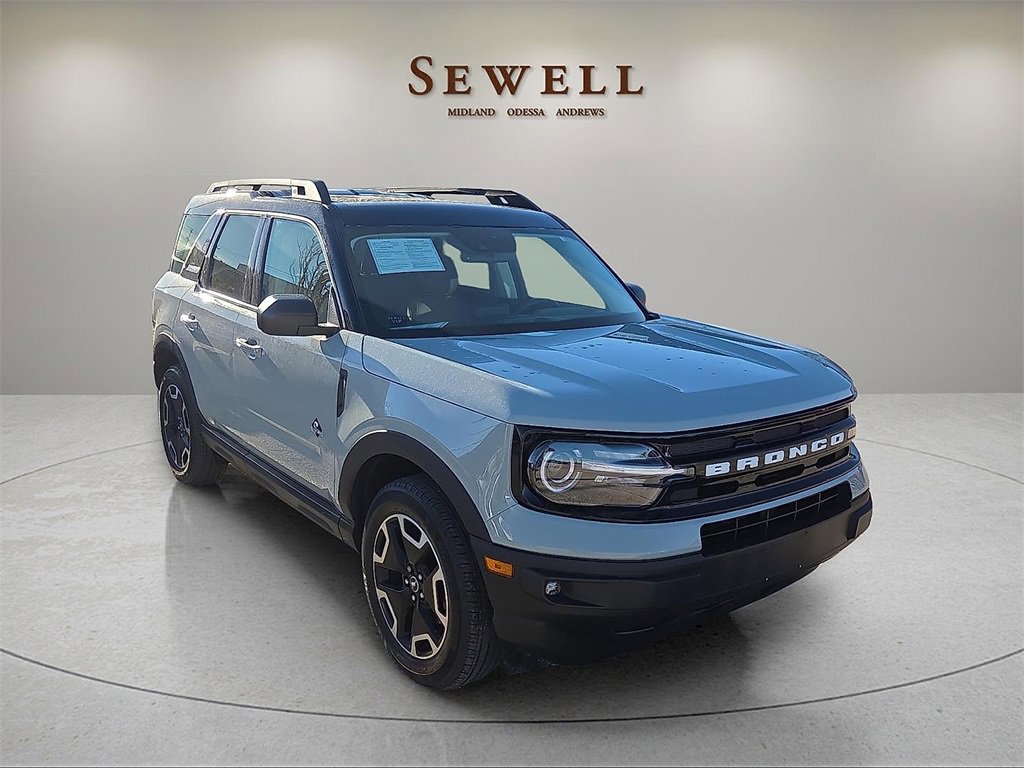 Used 2022 Ford Bronco Sport Outer Banks w/ Tech Package image 6