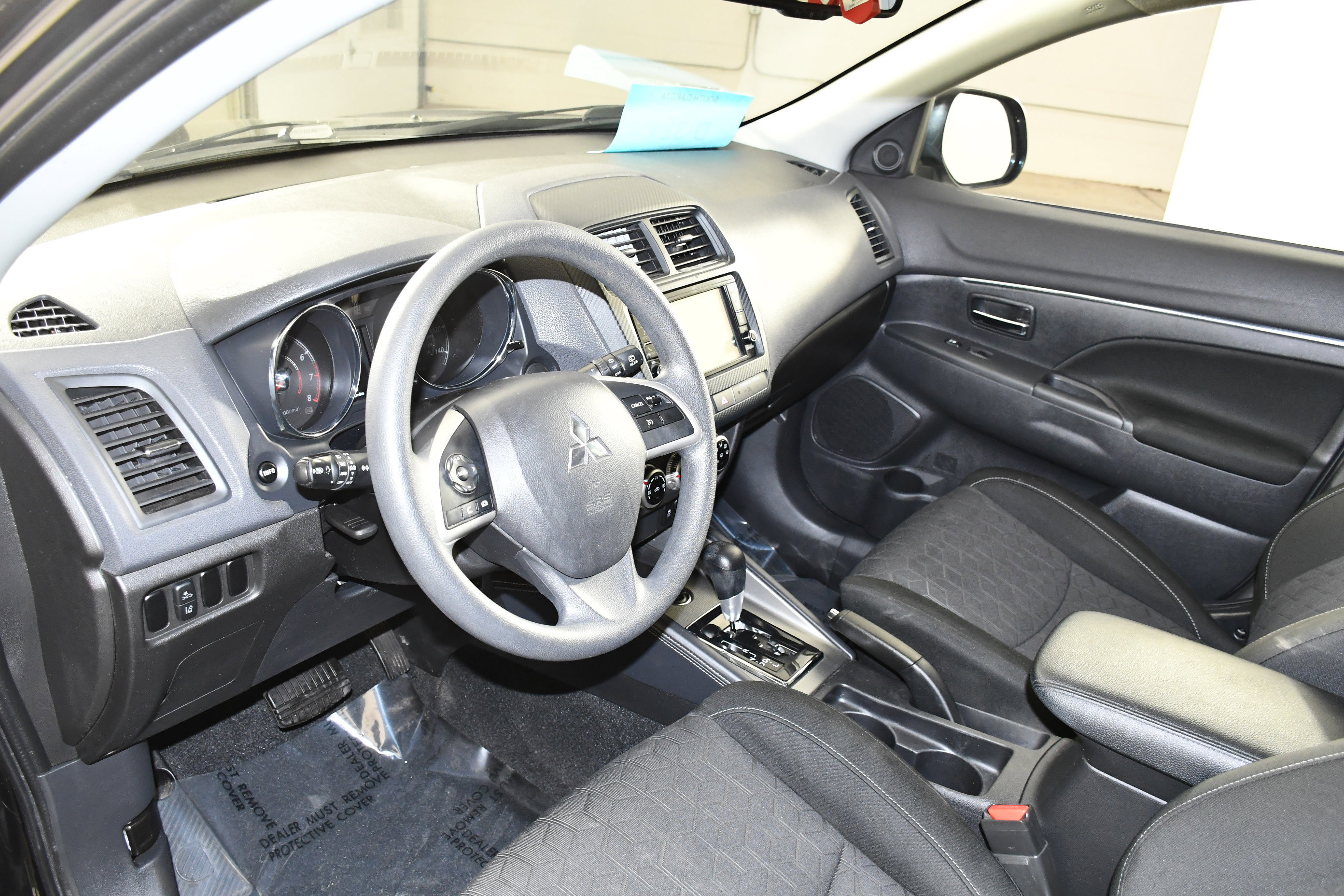 Used 2022 Mitsubishi Outlander Sport ES image 2