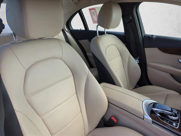 Used 2015 Mercedes-Benz C 300 4MATIC Sedan image 26