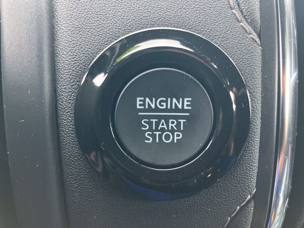 Used 2025 Ford Expedition Max Platinum w/ Stealth Performance Package image 20