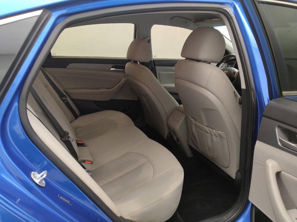 Used 2018 Hyundai Sonata SEL image 19