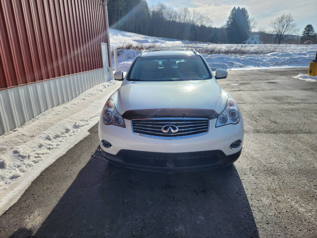 Used 2014 INFINITI QX50 Journey w/ Premium Package image 3