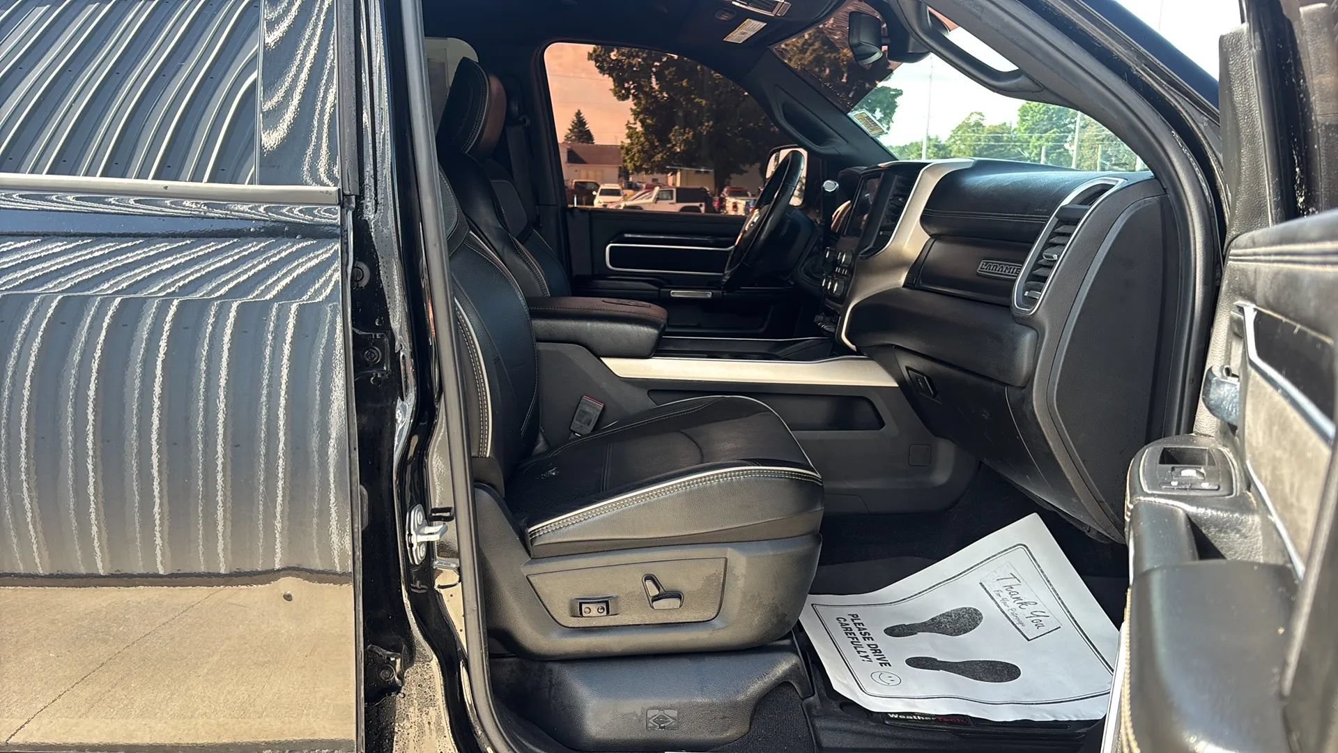Used 2019 RAM 2500 Laramie AWD/4WD image 19