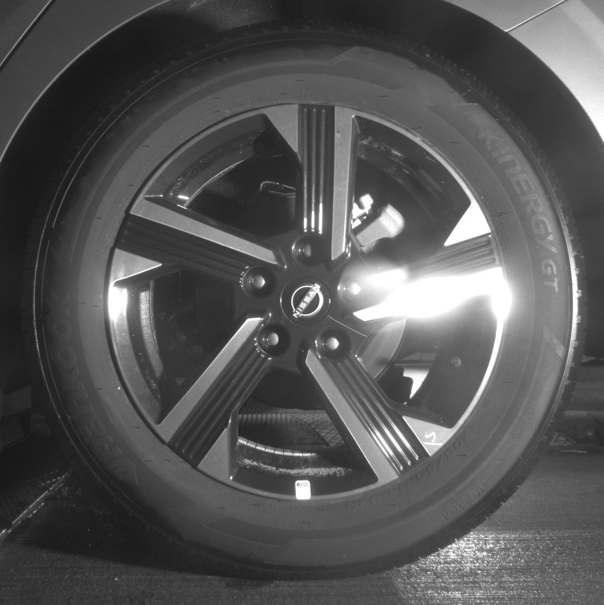 Used 2025 Nissan Sentra SV FWD image 14