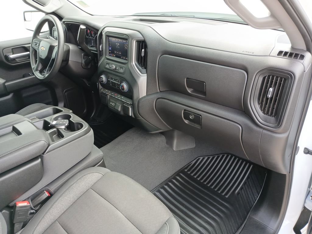 Used 2024 Chevrolet Silverado 1500 Custom w/ Turbomax Blackout Package image 30