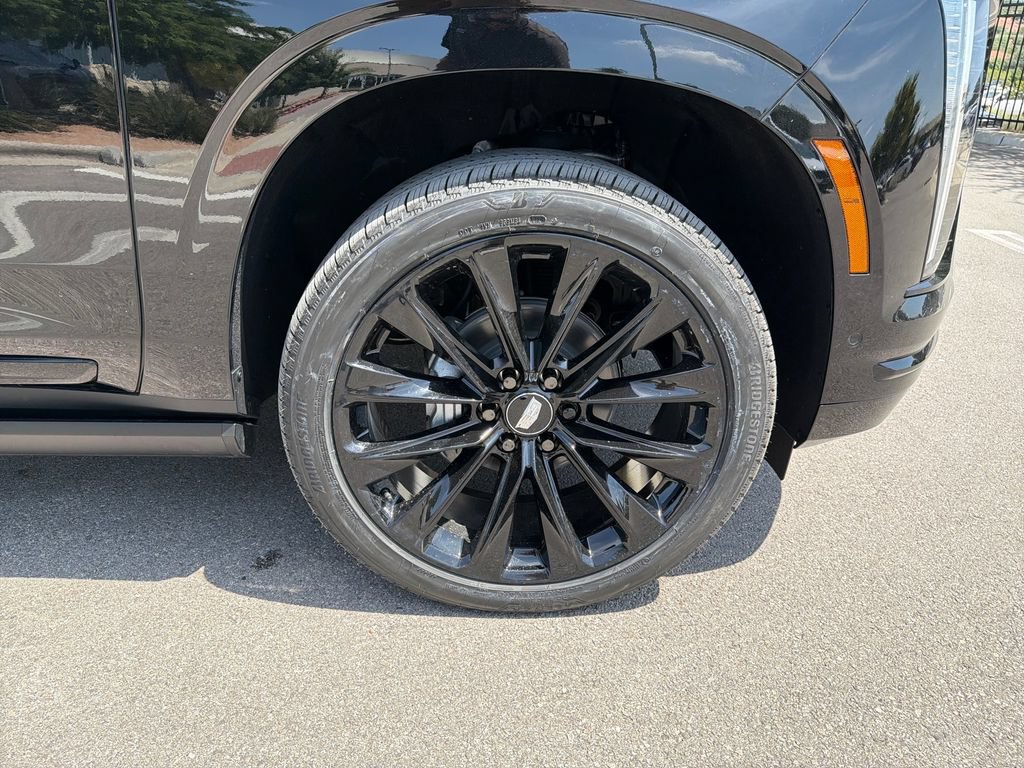 New 2026 Cadillac Escalade ESV Platinum Sport AWD/4WD image 14