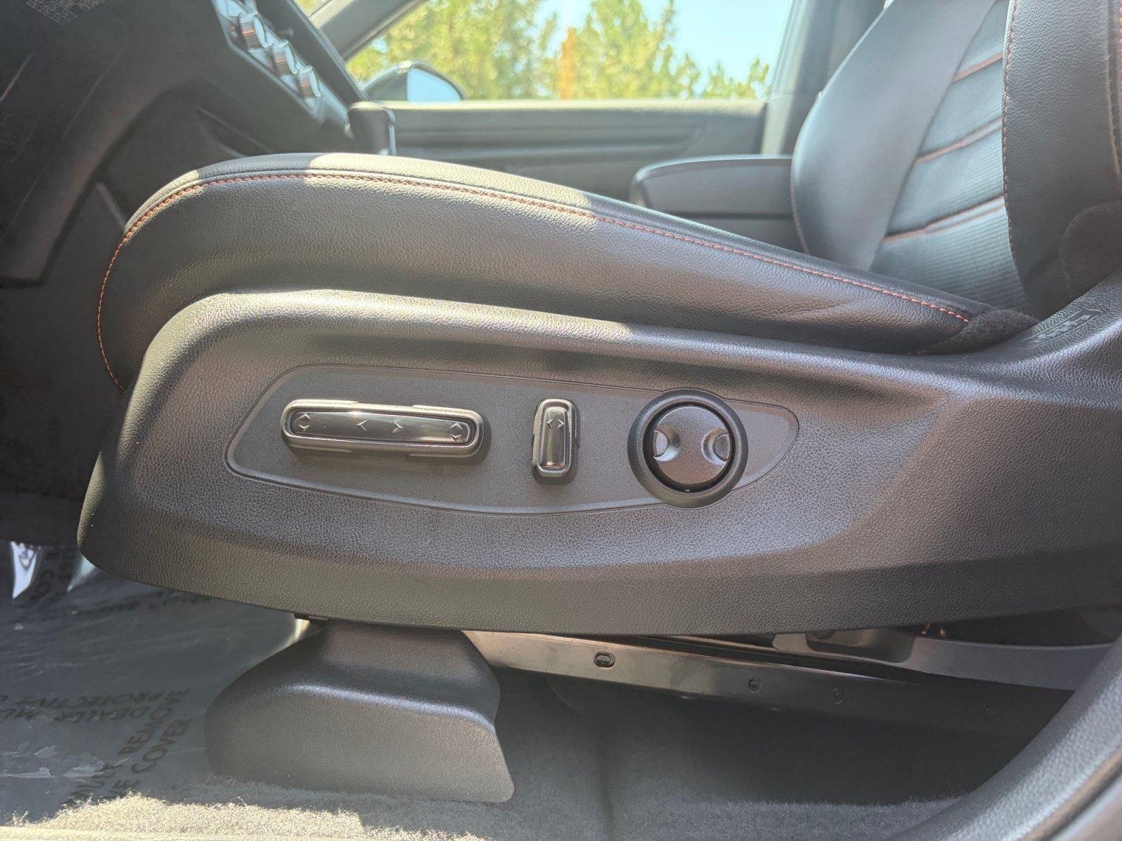 Used 2025 Honda CR-V Sport-L image 15