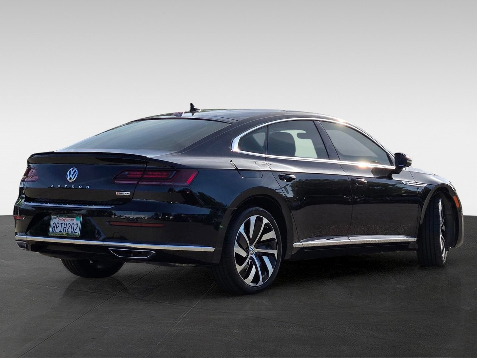 Used 2019 Volkswagen Arteon SEL Premium AWD/4WD image 4