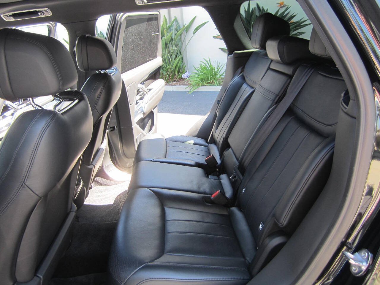 Used 2023 Land Rover Range Rover SE AWD/4WD image 21