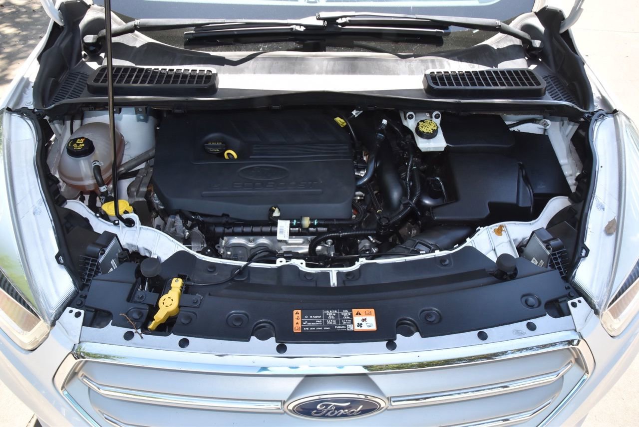 Used 2019 Ford Escape SEL image 37