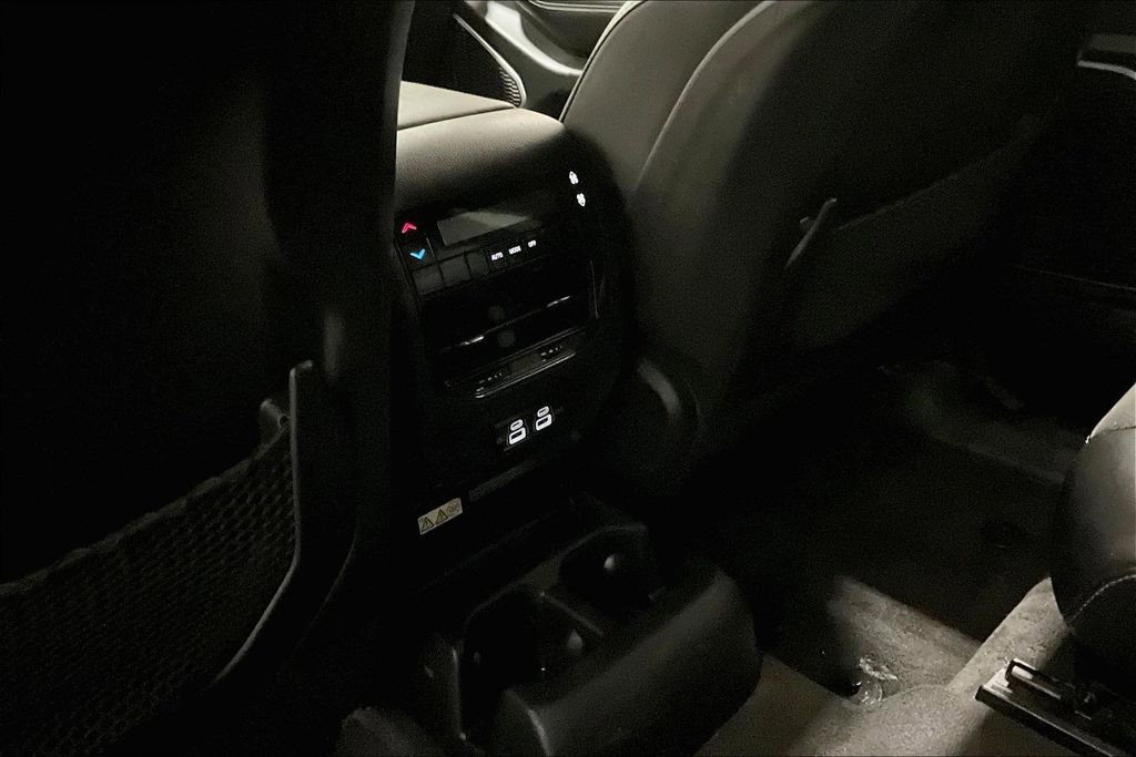 Used 2022 Jeep Grand Cherokee L Laredo image 10