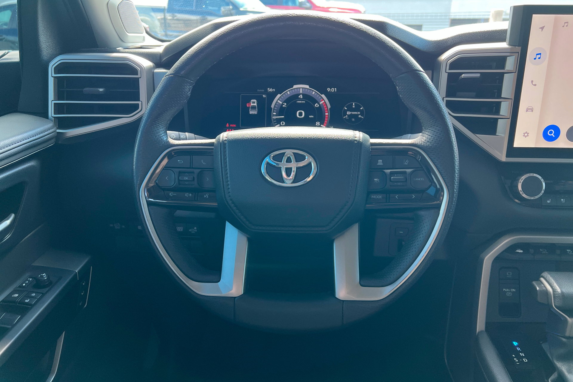 Used 2024 Toyota Tundra Limited AWD/4WD image 13