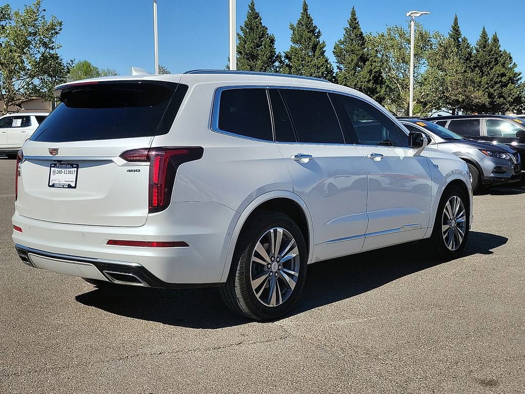 Used 2021 Cadillac XT6 Premium Luxury image 11