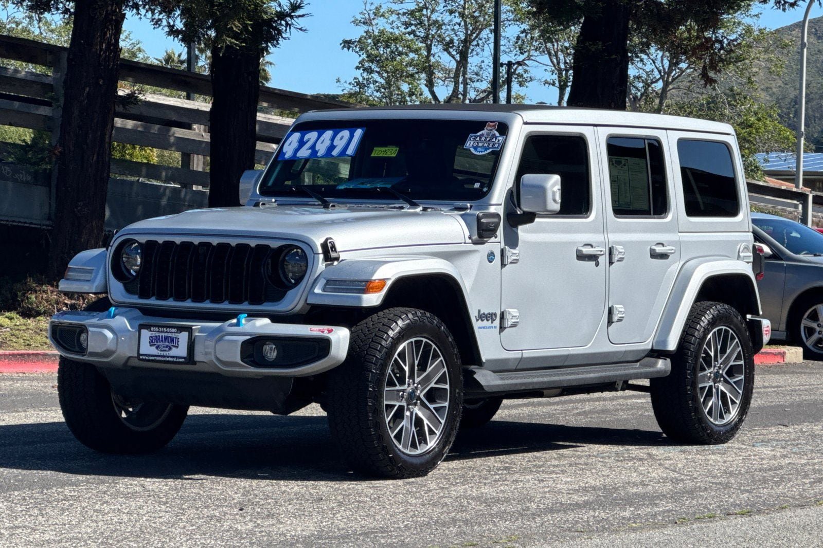 Used 2024 Jeep Wrangler High Altitude AWD/4WD image 9
